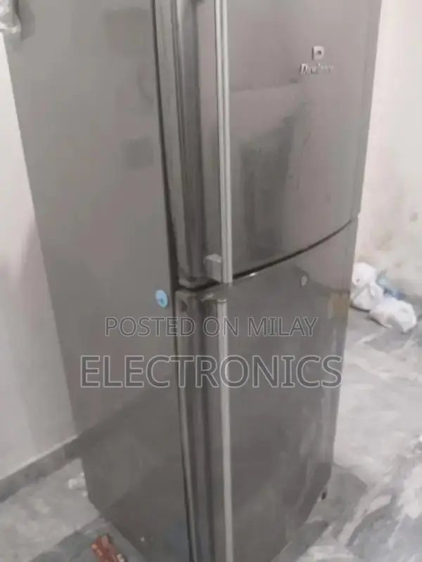 Dawlance Refrigerator - Second Hand Cooling Appliance