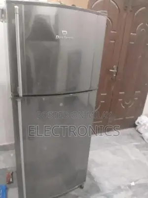 Dawlance Refrigerator - Second Hand Cooling Appliance