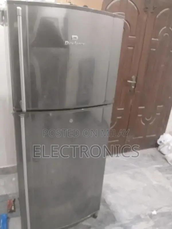 Dawlance Refrigerator - Second Hand Cooling Appliance