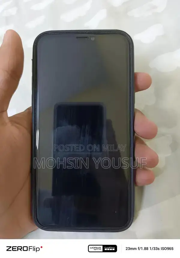 Apple iPhone 11 Pro Factory Unlocked Graphite Smartphone