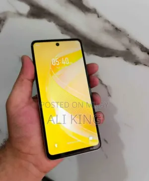 Infinix Smart 8 Plus 128 GB Gold