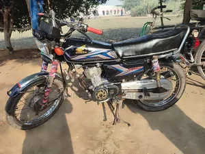 Photo - Honda 2012 Black