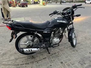 Suzuki Bike 2016 Black