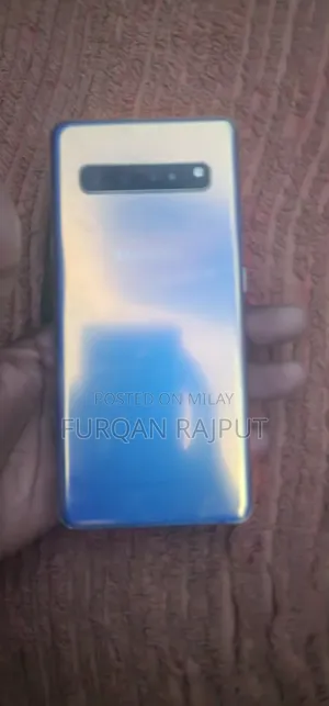 Photo - Samsung Galaxy S10 5G 256 GB