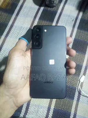 New Samsung Galaxy S22 5G 256 GB Black