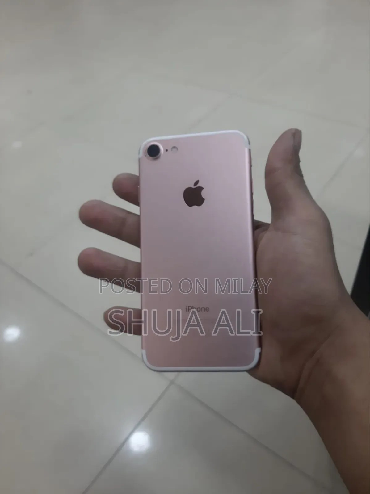Apple iPhone 7 32 GB Pink