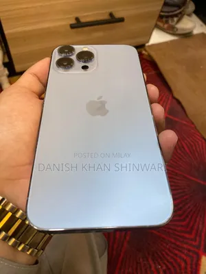 Photo - Apple iPhone 13 Pro Max 128 GB Blue