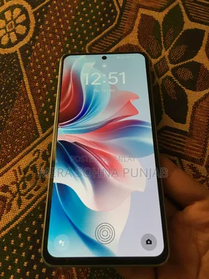 Photo - New Oppo Reno11 F 256 GB Blue