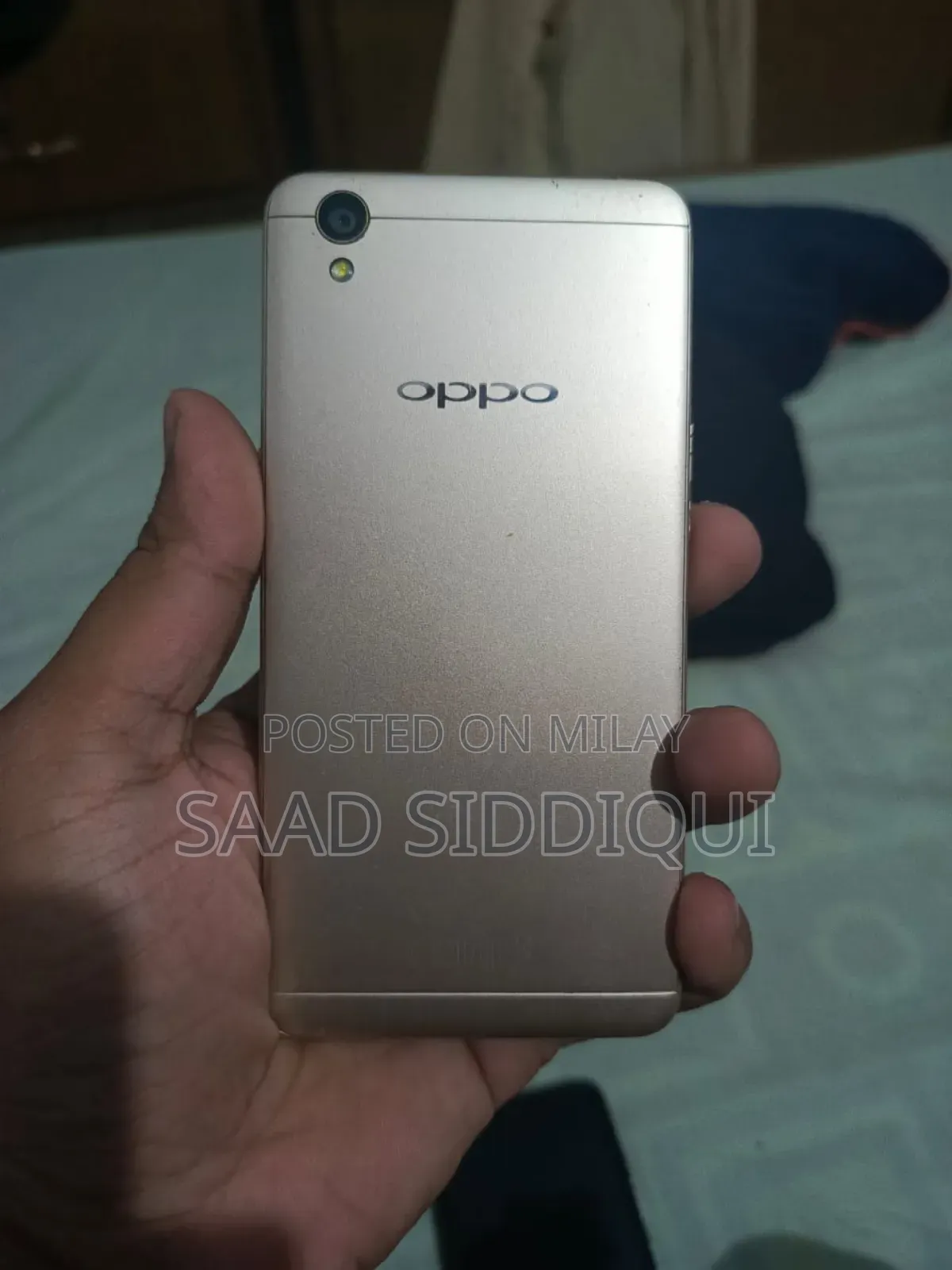 Oppo A37 16 GB Gold