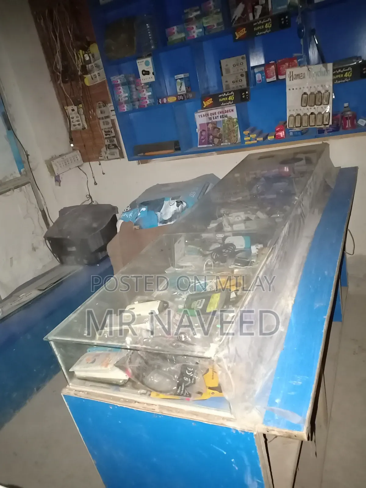 6 Feet Display Counter