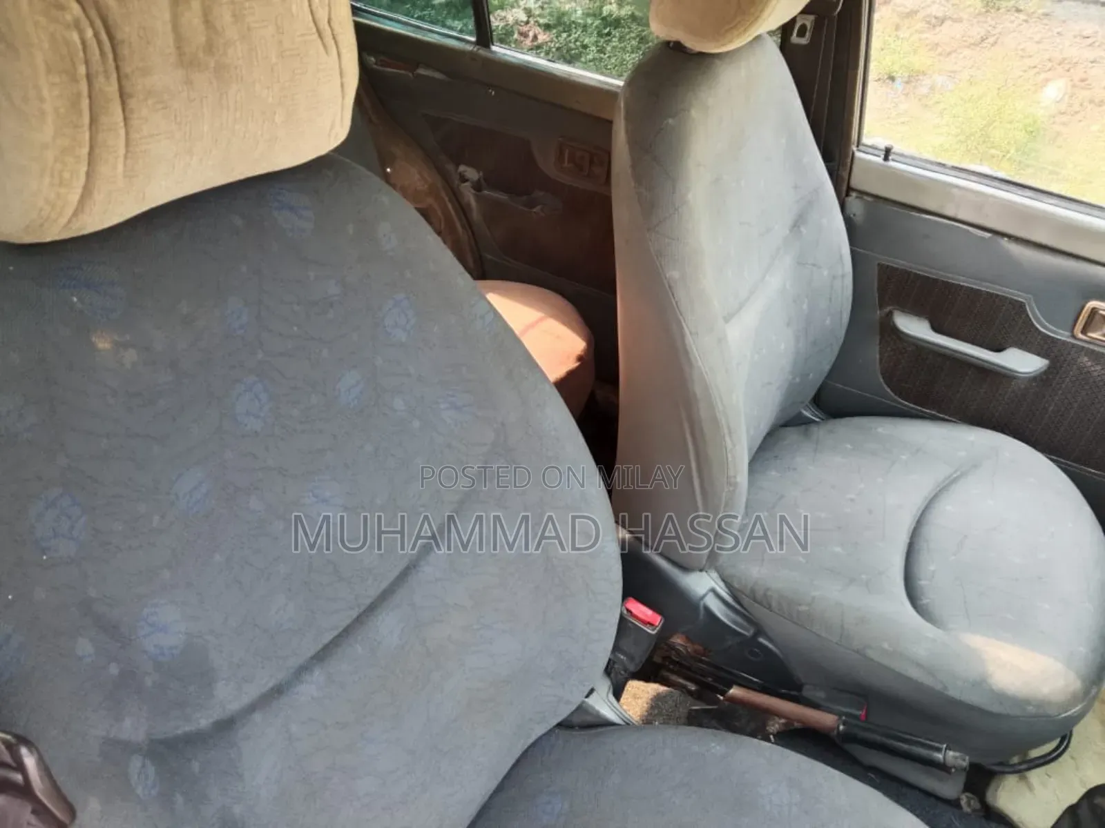 Daihatsu Charade 1984 Gold