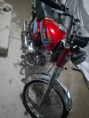 Photo - Motorcycle 2020 Red