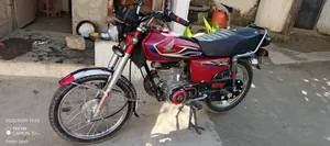 Photo - Honda CG110 2017 Red