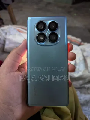 Photo - Xiaomi Redmi Note 14 Pro 256 GB Red
