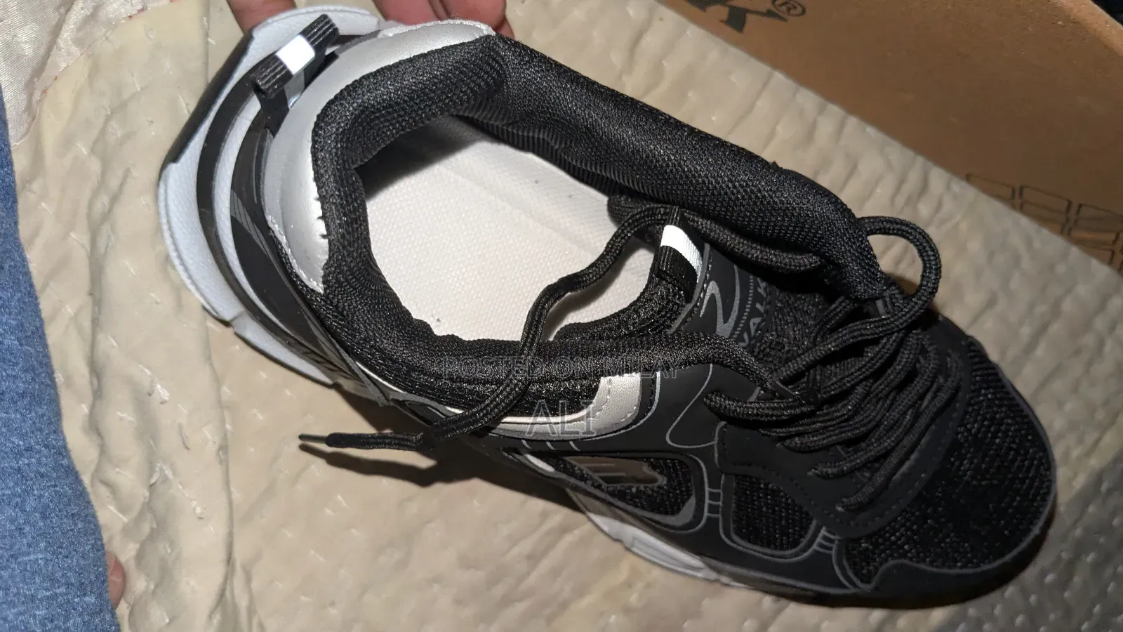 Walks Mens Lace-Up Shoes