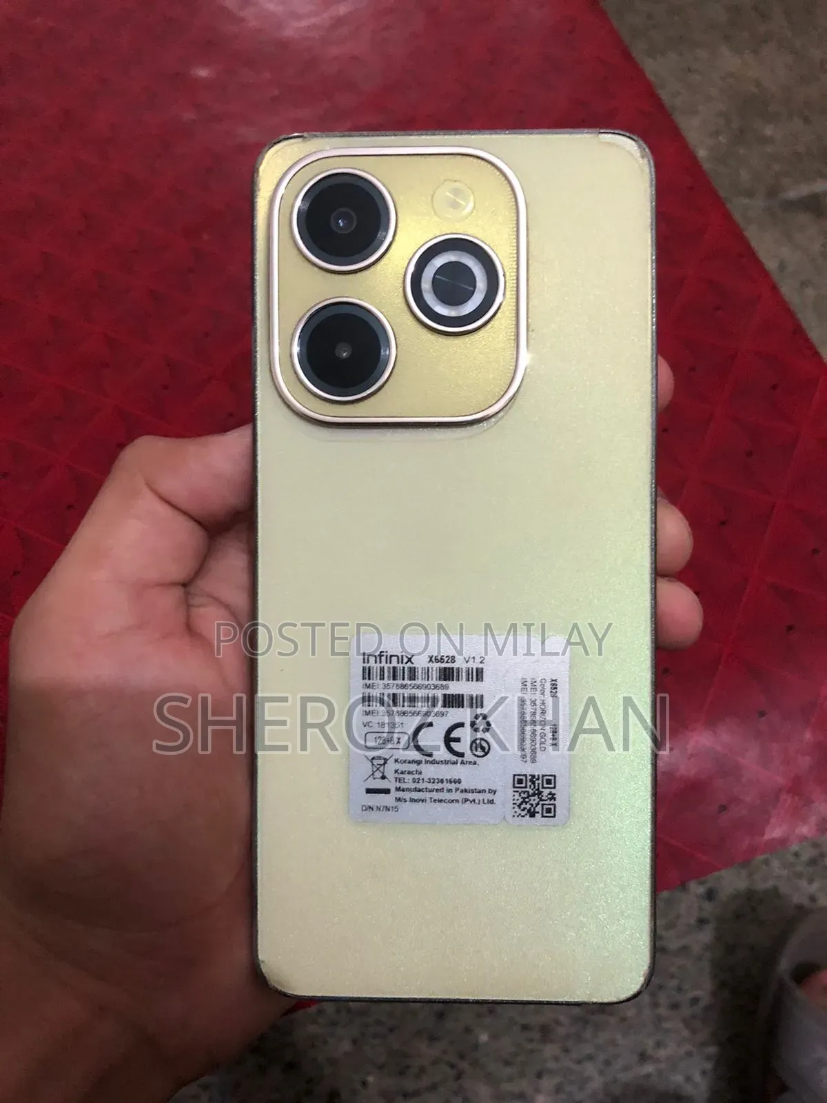 Infinix Hot 40i 128 GB Gold