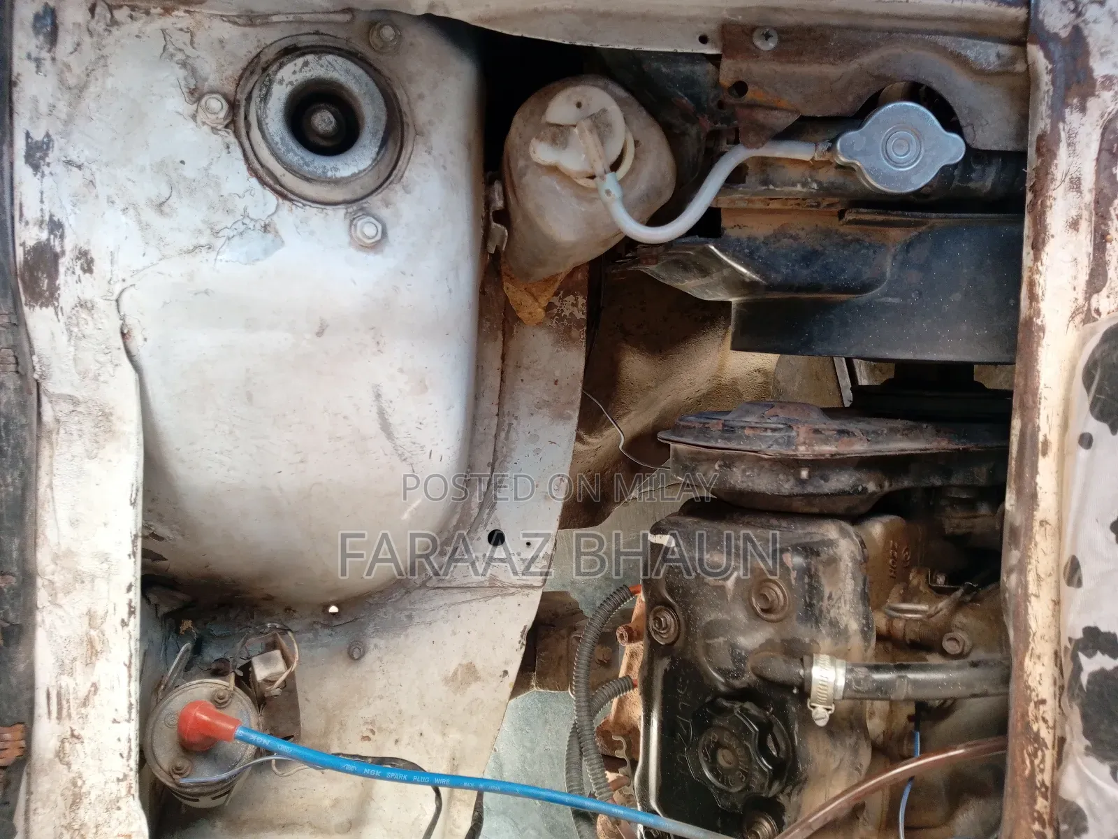 Suzuki Super Carry 2004 White