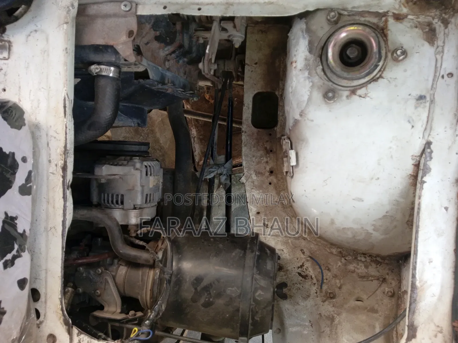 Suzuki Super Carry 2004 White