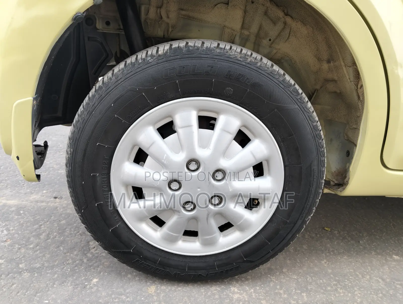 Toyota Passo 1.0 FWD 2010 Yellow