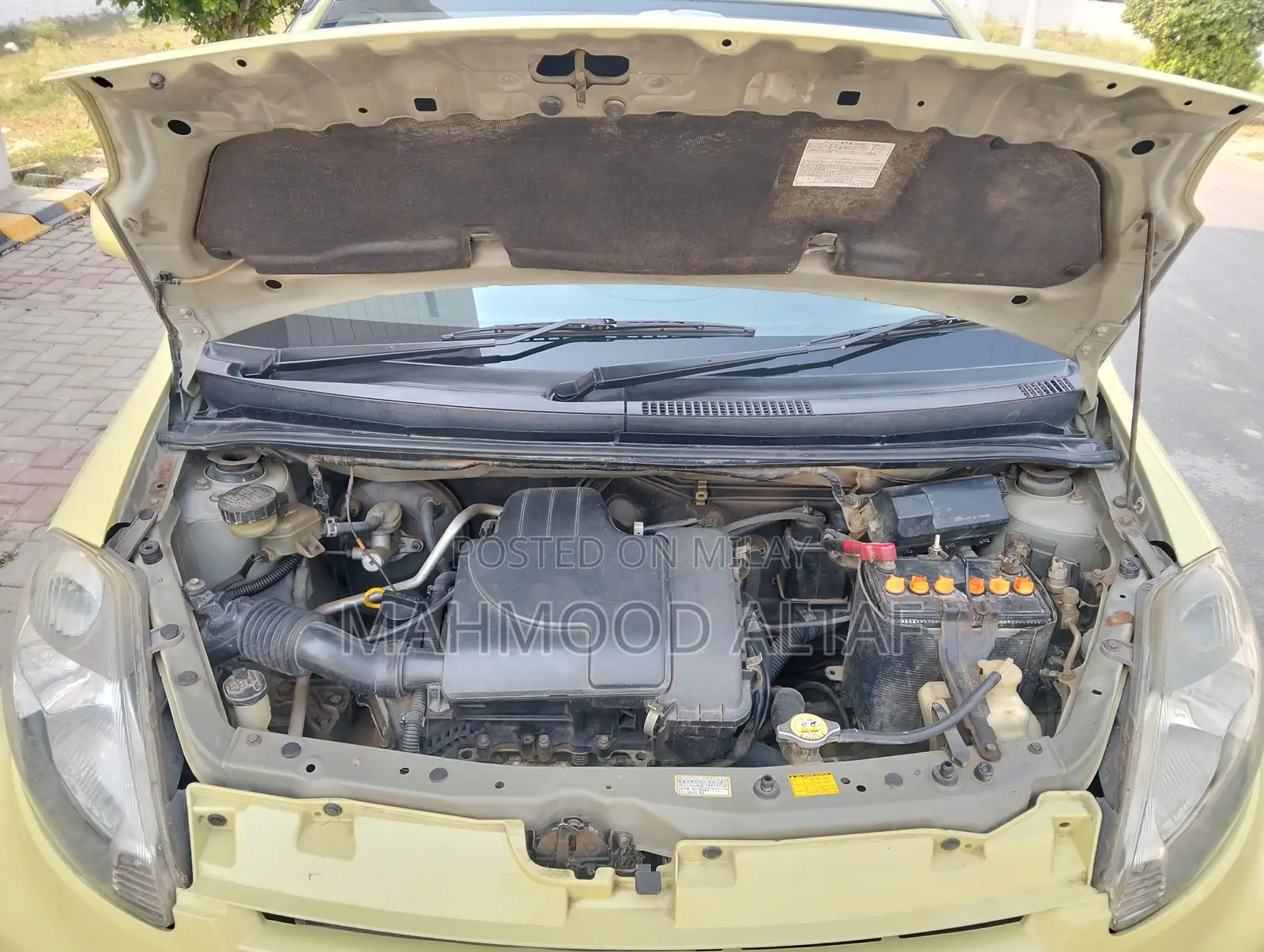 Toyota Passo 1.0 FWD 2010 Yellow