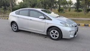Toyota Prius 2014 Silver