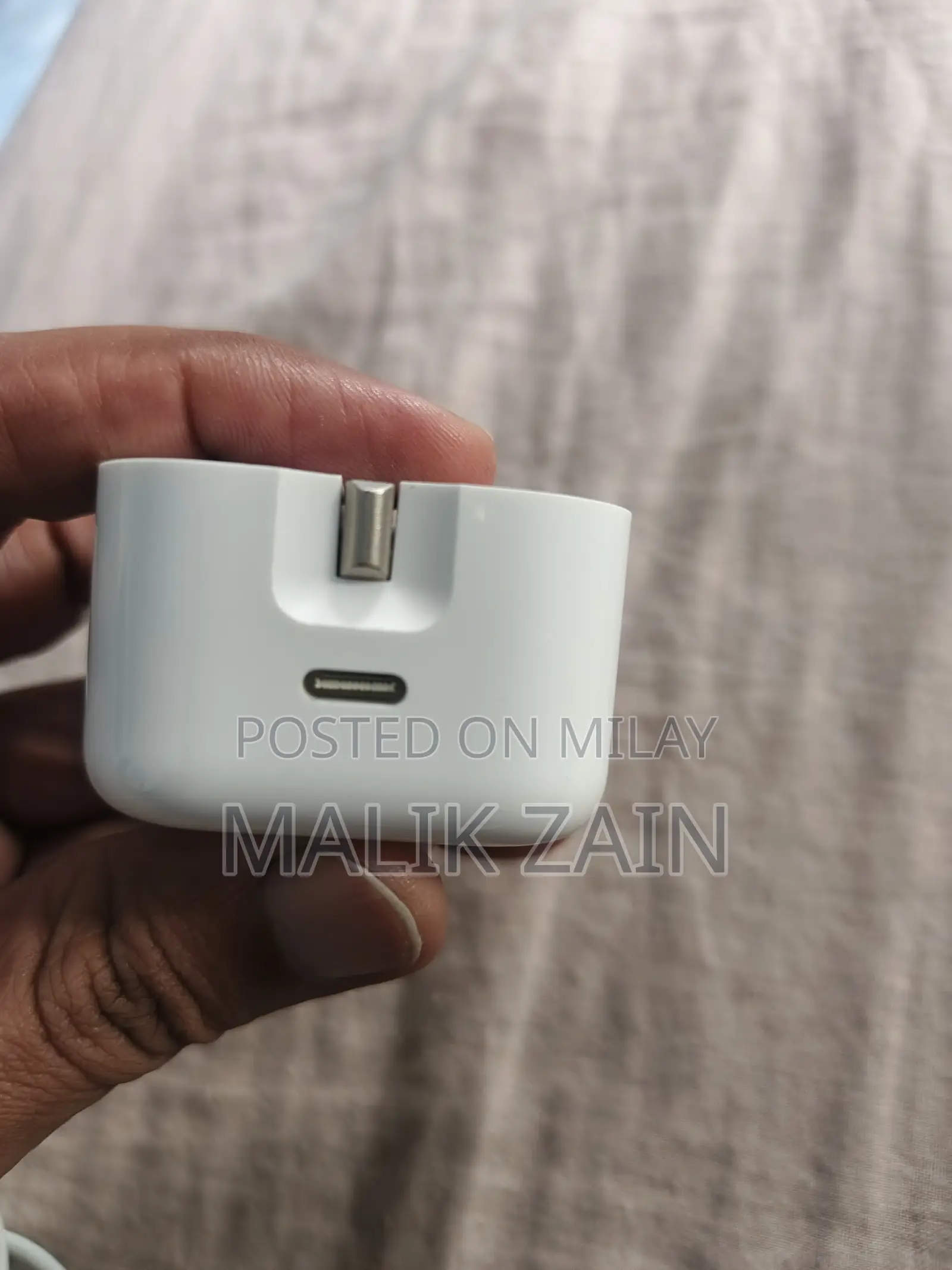 iPhone Charger (Original)