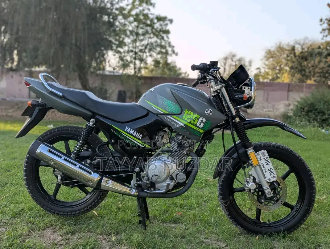 Yamaha YBR 2022