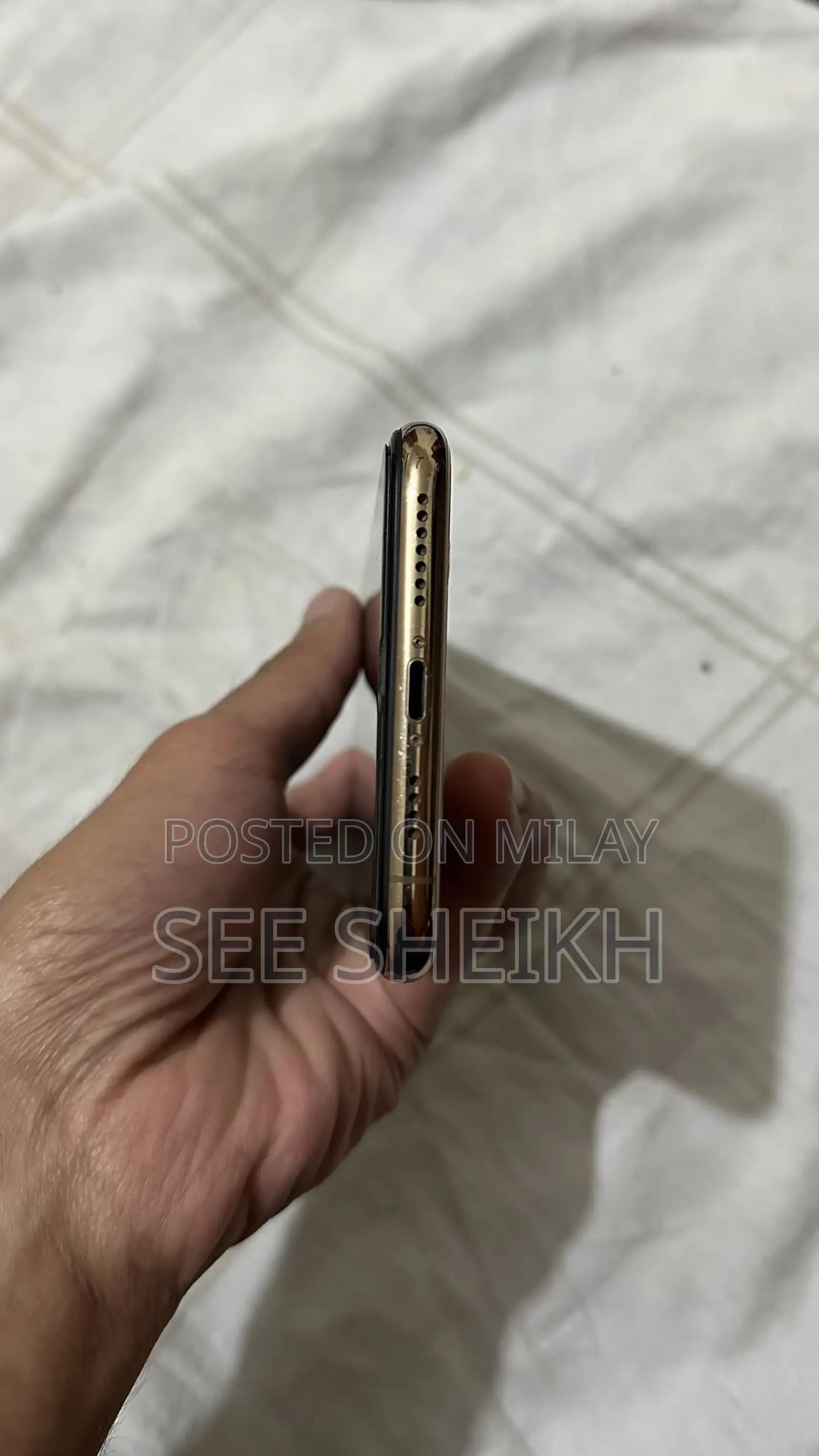 Apple iPhone XS Max 64 GB Gold