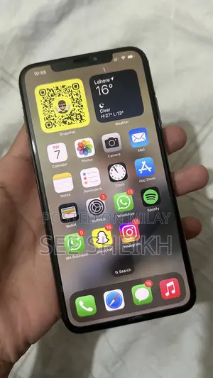 Photo - Apple iPhone XS Max 64 GB Gold