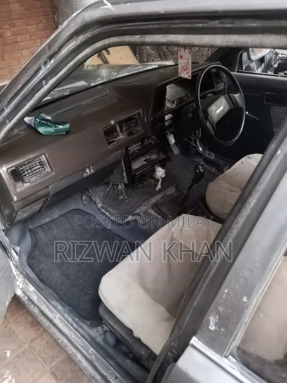 Nissan Sunny B12 Sedan 1.0 1986 Silver