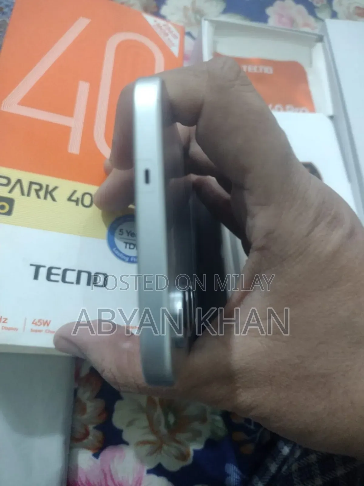 New Tecno Spark 40 Pro 256 GB Silver