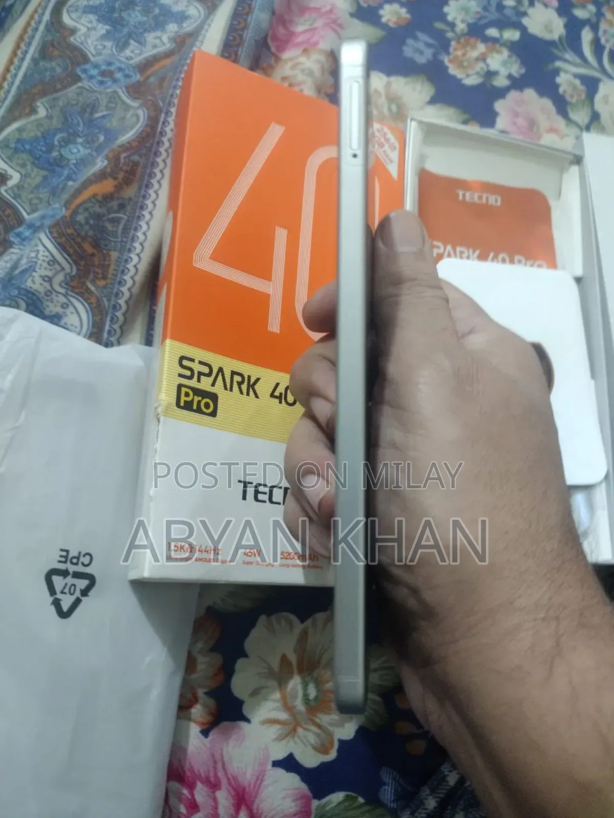 New Tecno Spark 40 Pro 256 GB Silver