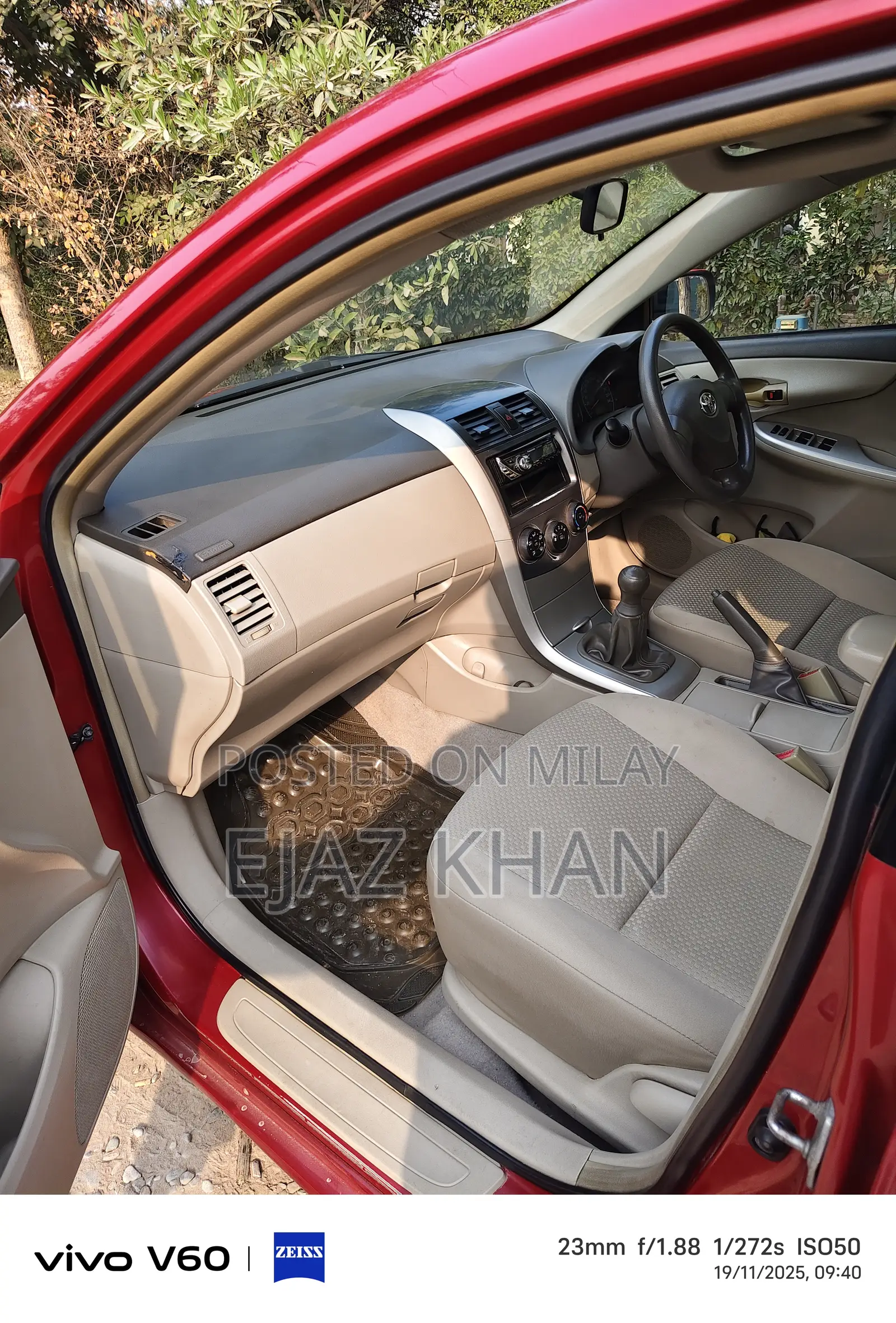 Toyota Corolla LE 4dr Sedan (1.8L 4cyl 4A) 2010 Red