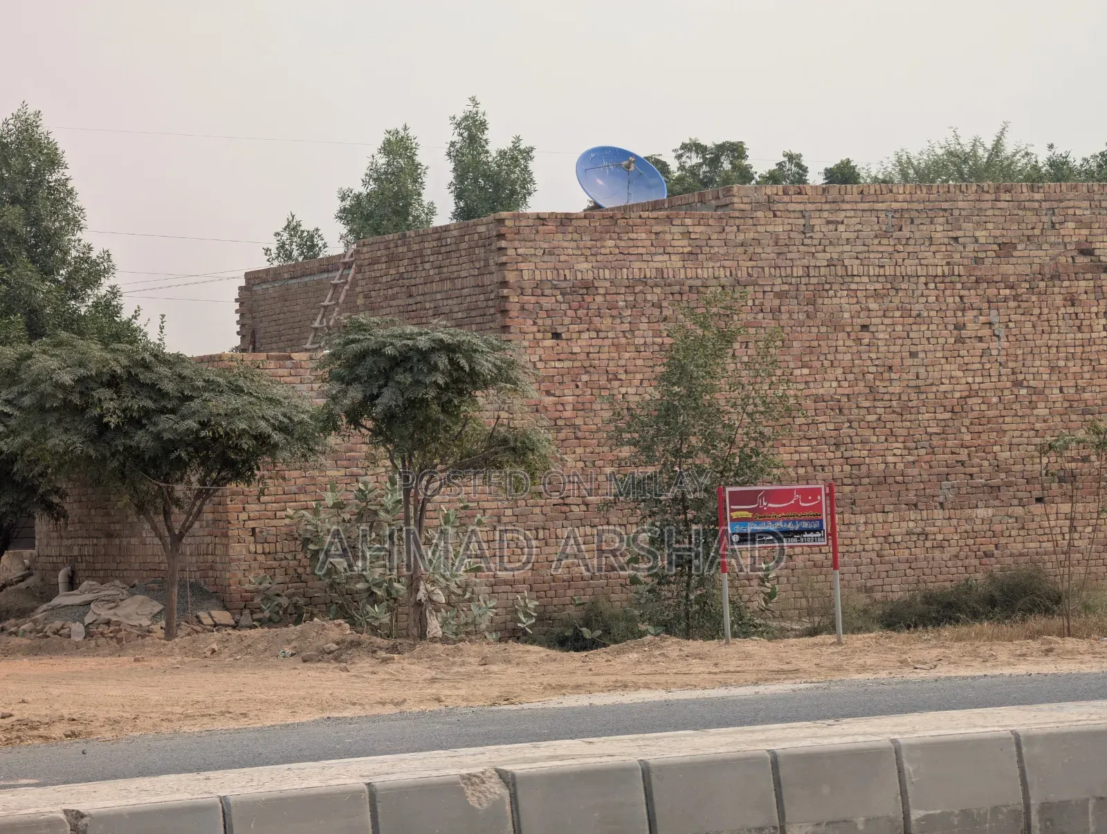 Plots on Easy Monthly Installments Chota Waqeel Wala