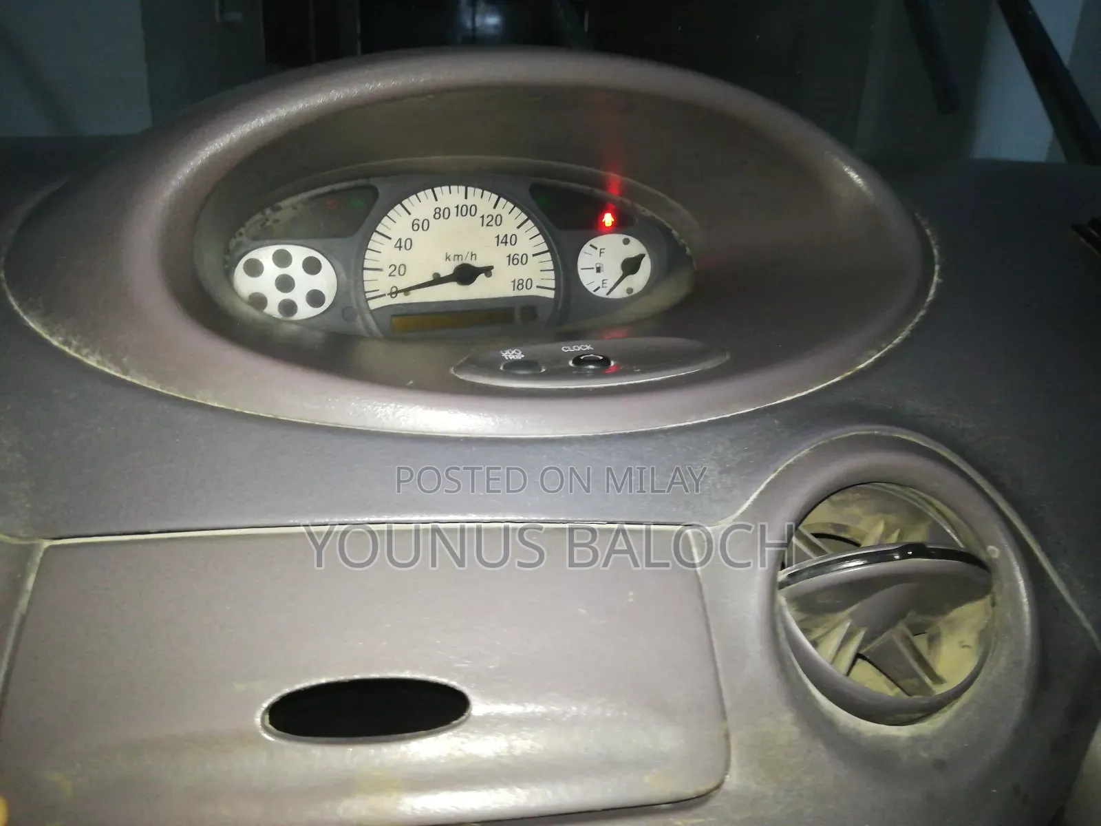 Toyota Platz 1.0 FWD 2002 Silver