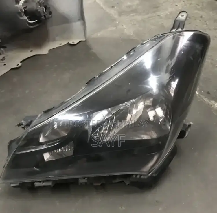 Vitz Hybrid Model Head Lights