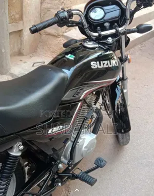 Photo - Suzuki Bike 2021 Black