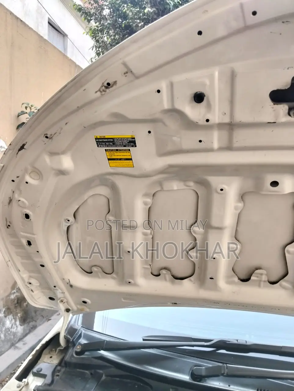 Toyota Corolla L 4dr Sedan (1.8L 4cyl 6M) 2015 White