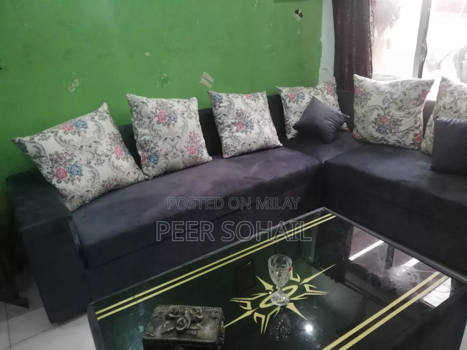 L Shaped Sofa New Style Urgent Sale With Table