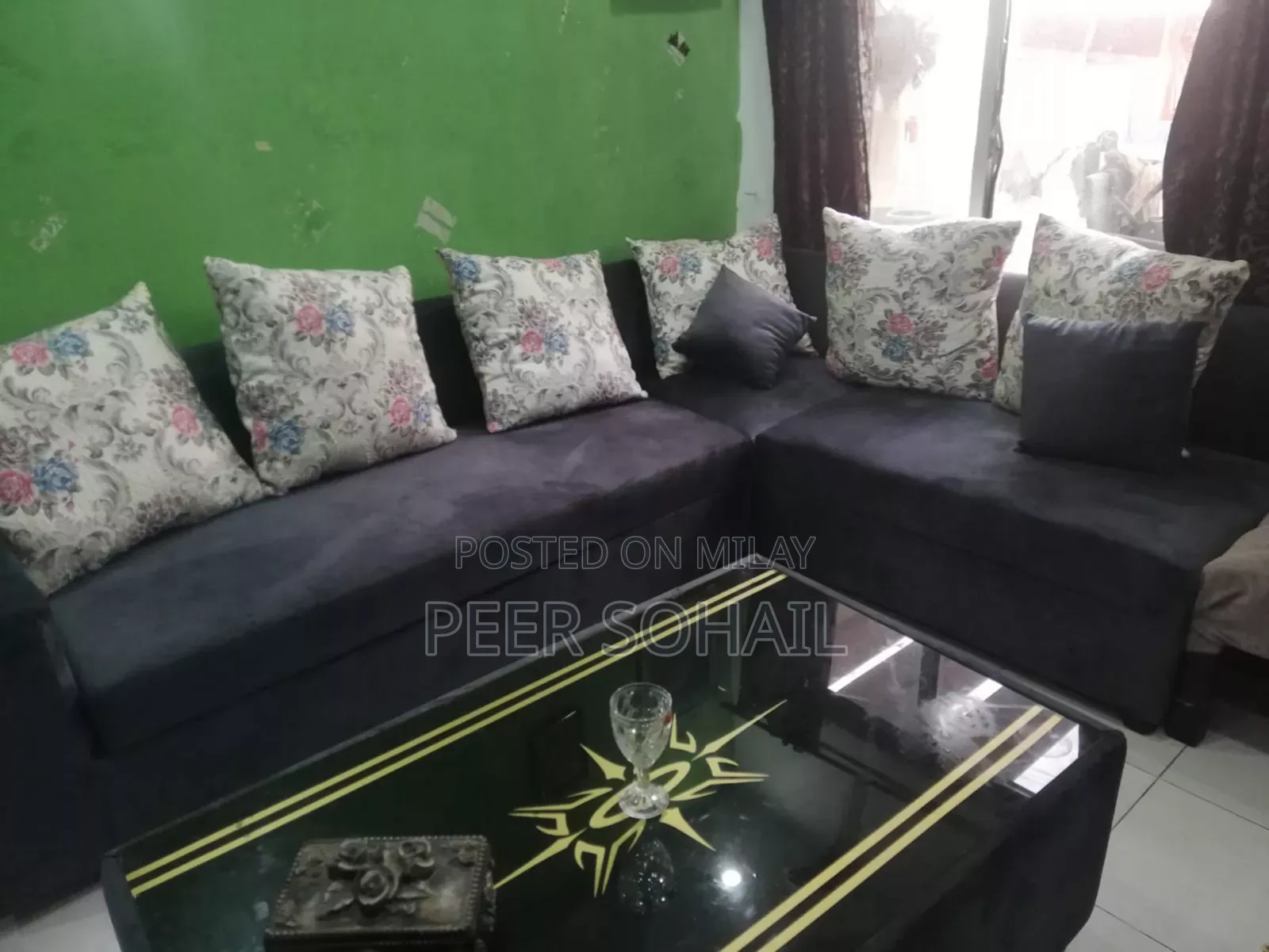 L Shaped Sofa New Style Urgent Sale With Table