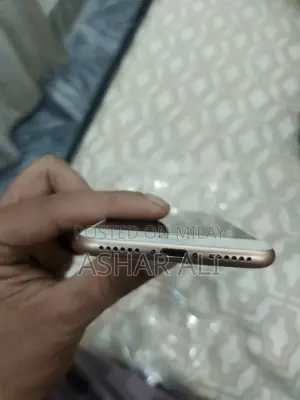 New Apple iPhone 8 64 GB White