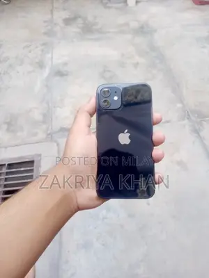 Photo - New Apple iPhone 12 64 GB Black