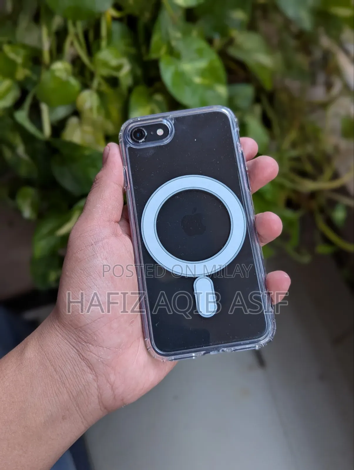 Apple iPhone SE (2020) 64 GB Black