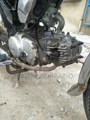 Photo - Suzuki 2013 Black