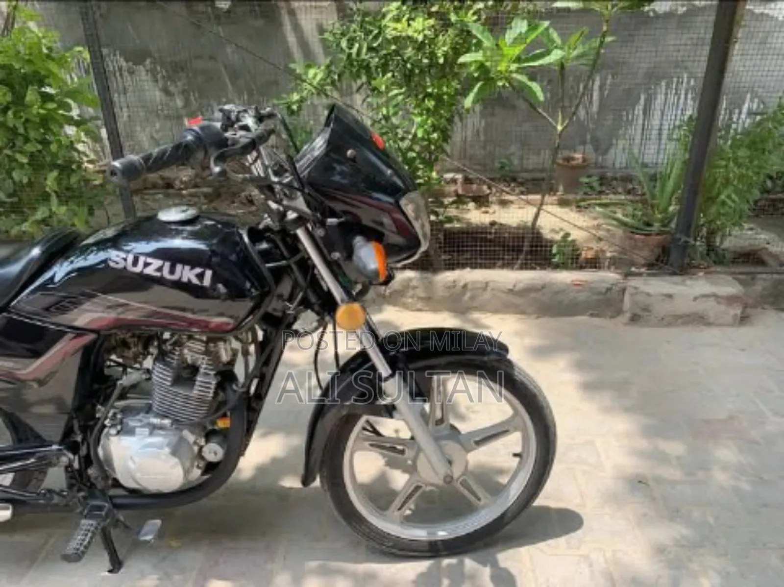 Suzuki Bike 2021 Black