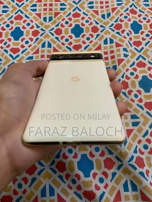 Photo - New Google Pixel 6 Pro 128 GB Orange