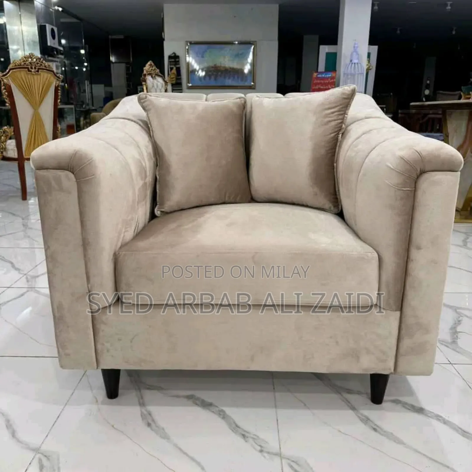 Five Seater Price With Pillow