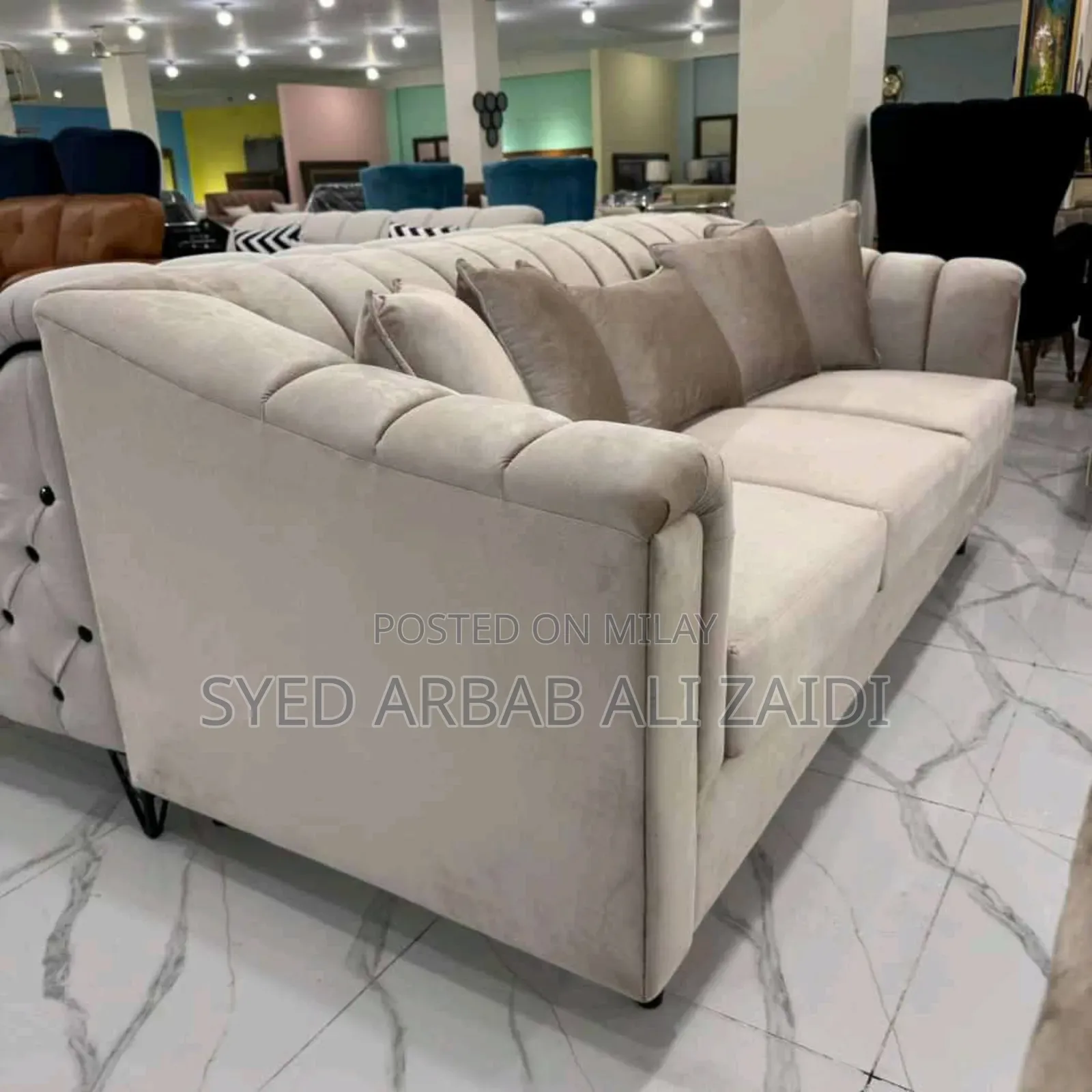 Five Seater Price With Pillow
