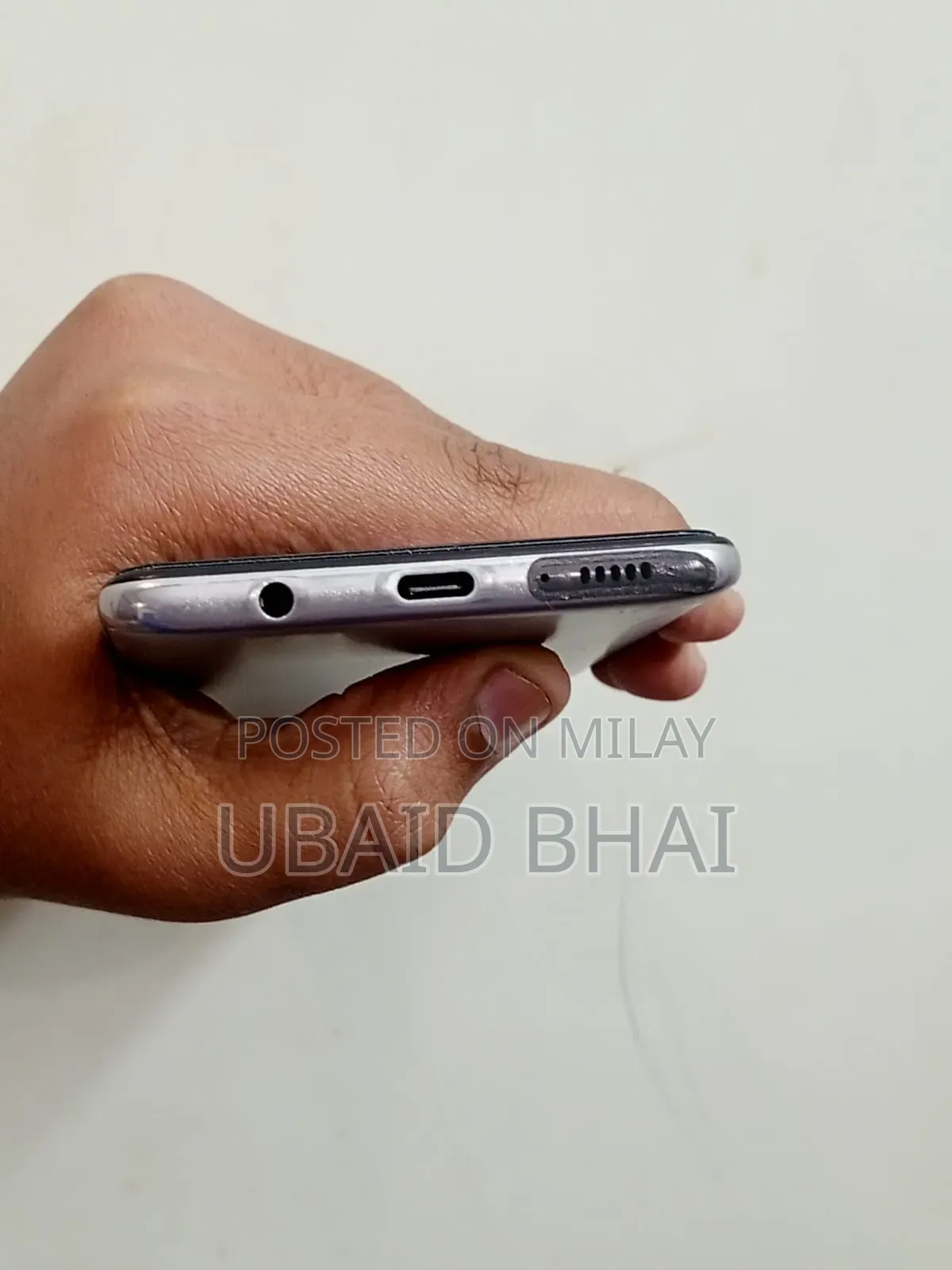 New Samsung Galaxy A51 128 GB Silver