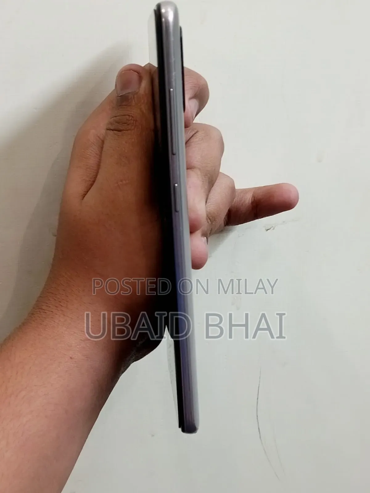 New Samsung Galaxy A51 128 GB Silver